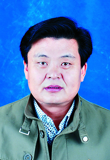 编号:01 王卫东,男,48岁,滑县瑞阳粮食有限公司总经理     荣誉