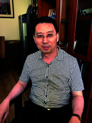 曾在我市工作的国家一级演奏员,著名二胡演奏家郭民6月2日将在市艺术
